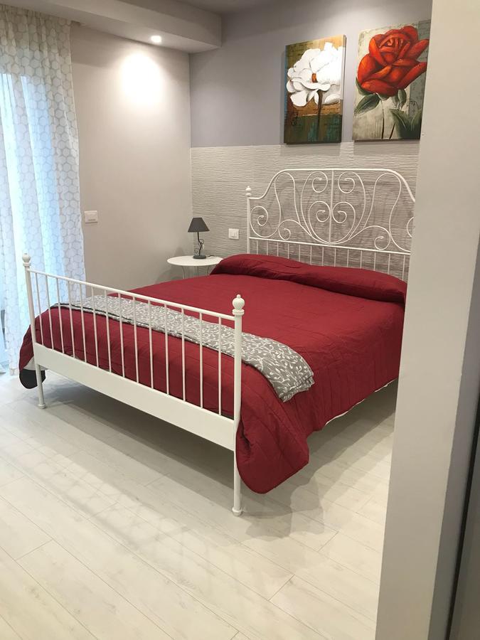 B&B Geolja Джоя Тауро Екстериор снимка